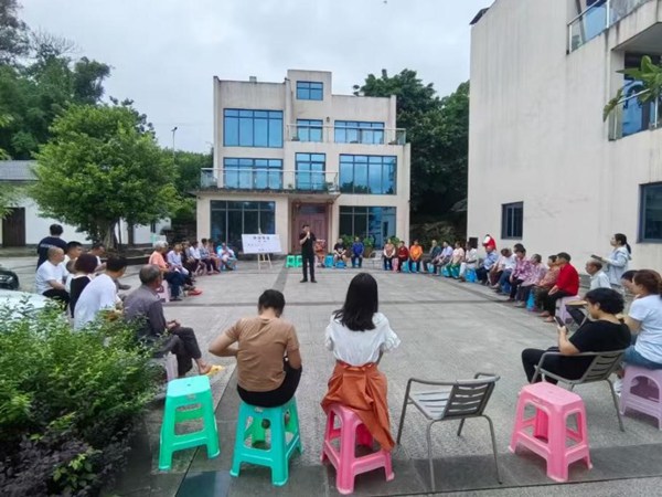 塔坪村高石壩院落活動。西南大學鄉村振興戰略研究院供圖