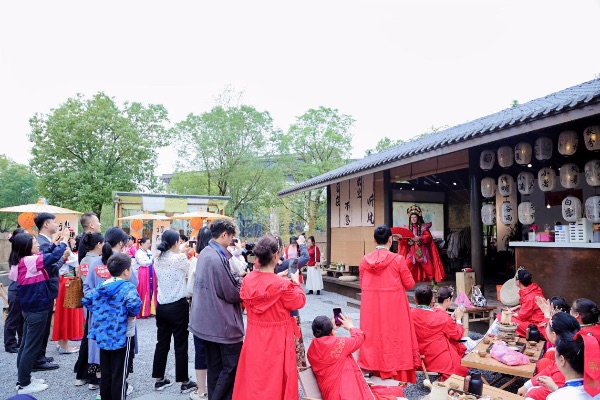 活動現場圖。天力物業供圖