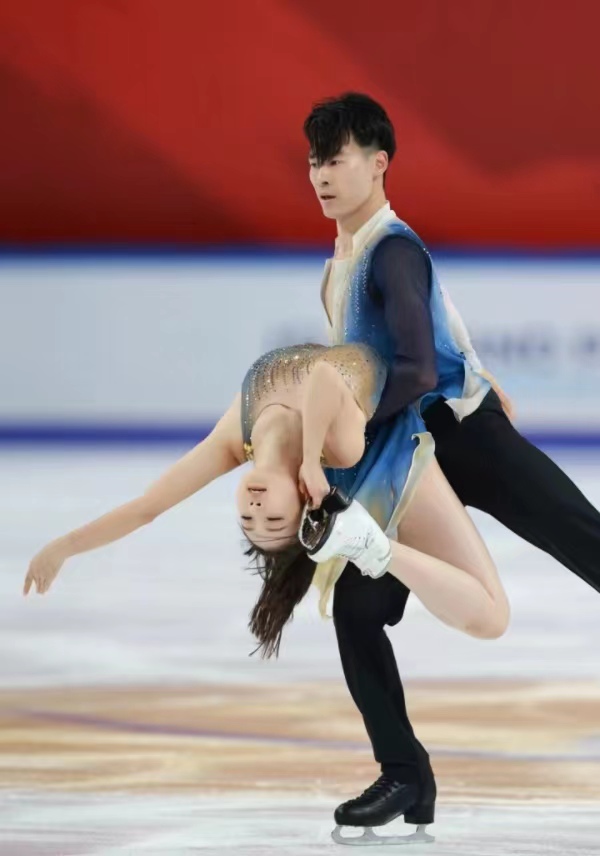 2024中國杯世界花樣滑冰大獎賽現場。巴南融媒體中心供圖