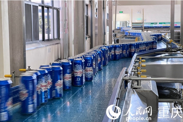 包裝車間易拉罐生產線（資料圖）。人民網記者 胡虹攝