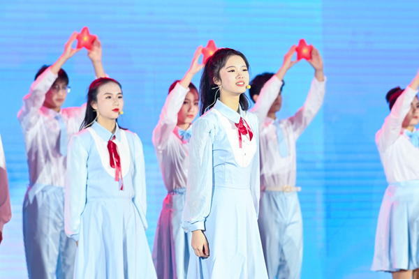 校慶現場。蜀都中學供圖