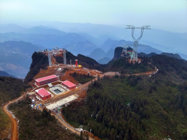 正在建設中的武隆科研基地。李建松攝