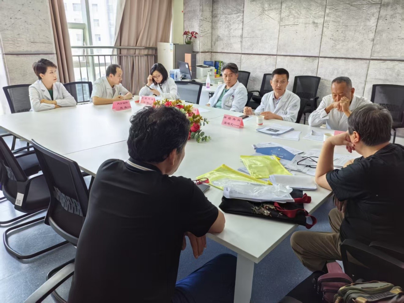 線上多學科會診現場。重慶醫科大學附屬第三醫院（方大醫院）供圖