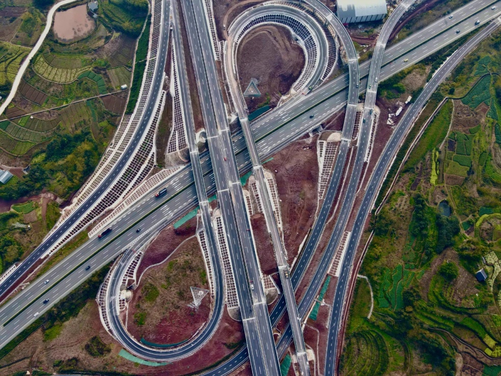 合璧津高速丁家南樞紐互通。重慶市交通運輸委供圖