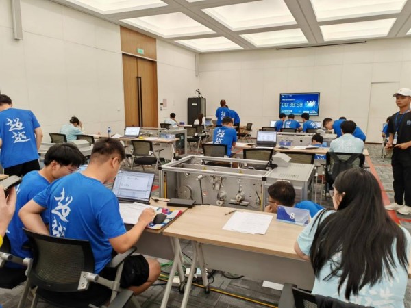 學科競賽比賽現場。重慶科技大學機械與智能制造學院供圖