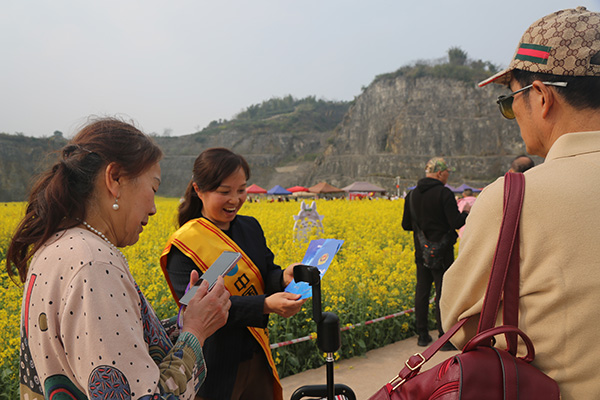 普及金融知識。建行重慶市分行供圖