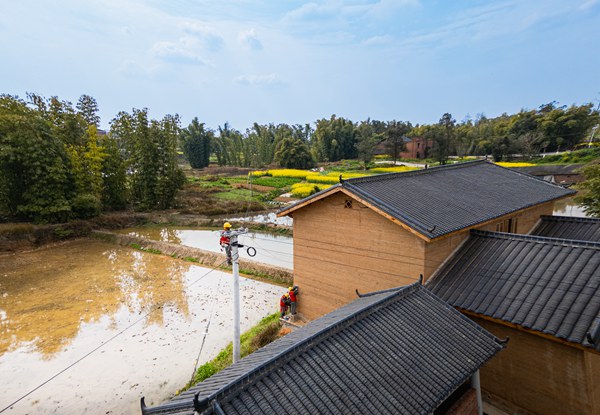 為客家博物館接入電源。國網永川供電公司供圖