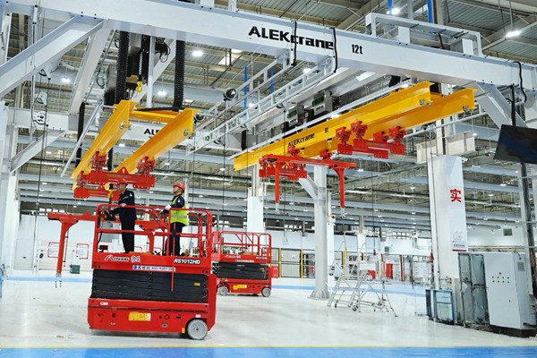 瑞航（重慶）航空發動機維修基地。遼寧方大集團供圖