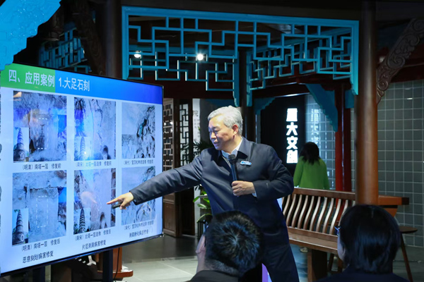 沙龍現場。張源攝