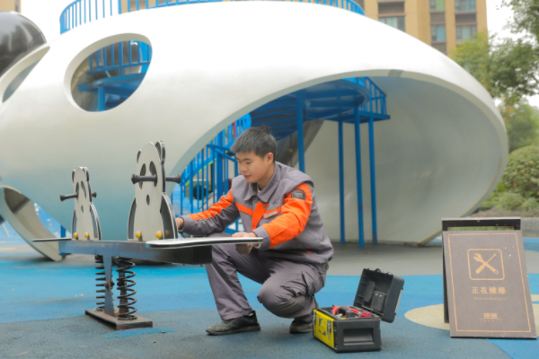 社區煥新。東原仁知服務供圖