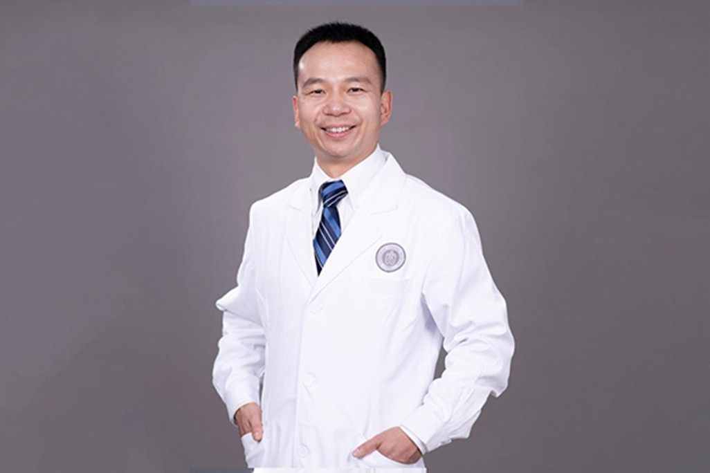 耿召華。重慶松山醫院供圖