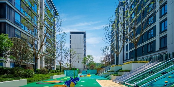 朗詩熙樾府實體示范區。朗詩地產供圖