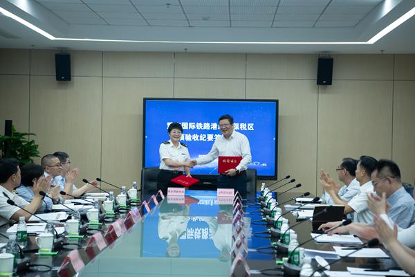 工作現場。李坤倫攝