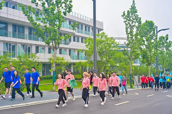 活動現場。重慶高新開發集團供圖