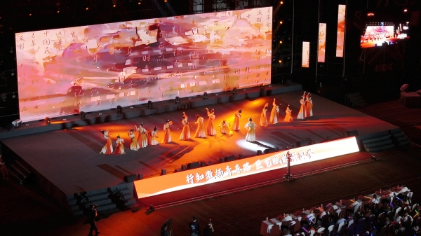 節目匯演。重慶工貿職業技術學院供圖