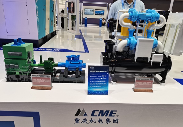 磁懸浮熱泵機組和海上平臺用緊湊型天然氣壓縮機。張艷攝