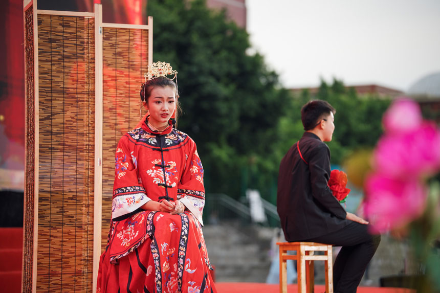 話劇《家》。主辦方供圖