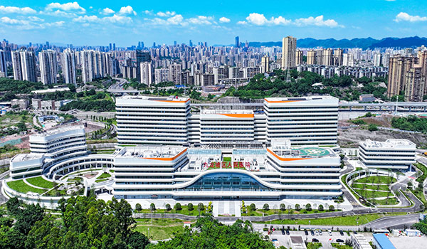 中冶建工承建九龍坡區人民醫院遷建項目。中冶建工供圖