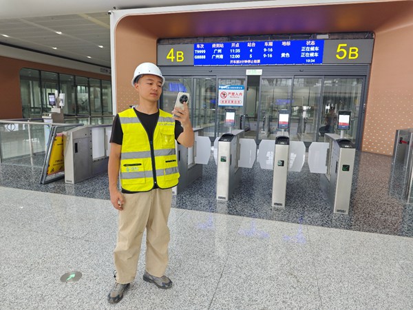 現場測試。重慶移動供圖