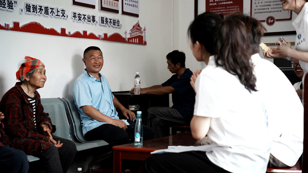 鄉風文明宣講會現場。西南大學供圖