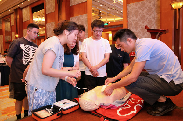 培訓現場?；顒臃焦﹫D