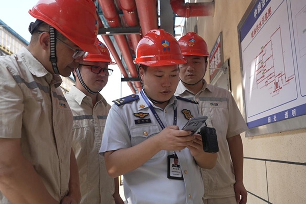 進行消防安全檢查。重慶市涪陵區消防救援局供圖