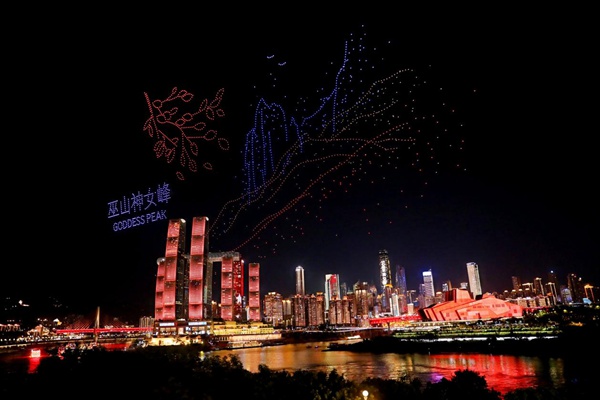 無人機燈光秀。受訪單位供圖