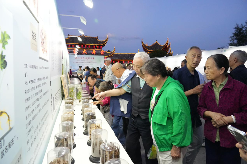 活動現場。