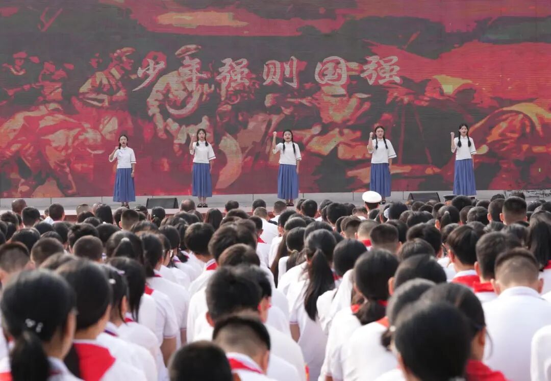 情景劇表演。何乾健攝