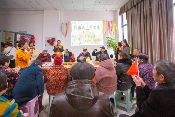 “渝馨家園”殘疾人集體生日活動，傳遞社會溫暖。渝北區殘聯供圖