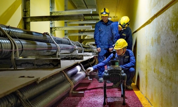 電纜通道中的“機器人總動員”