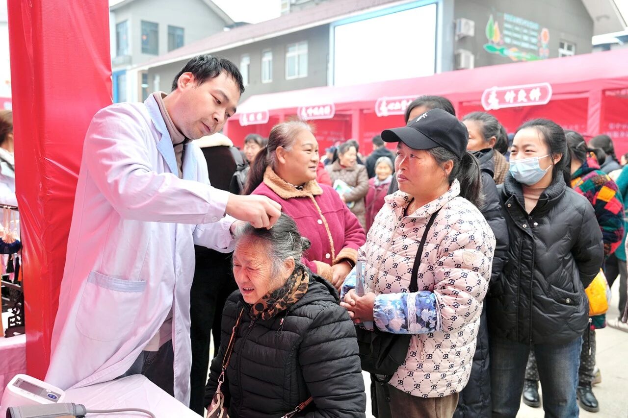 活動現場。重慶市衛健委供圖